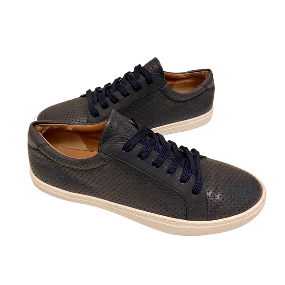 [Caslon] Cassie Perforated Lace Up Sneakers - Picture 3 of 8